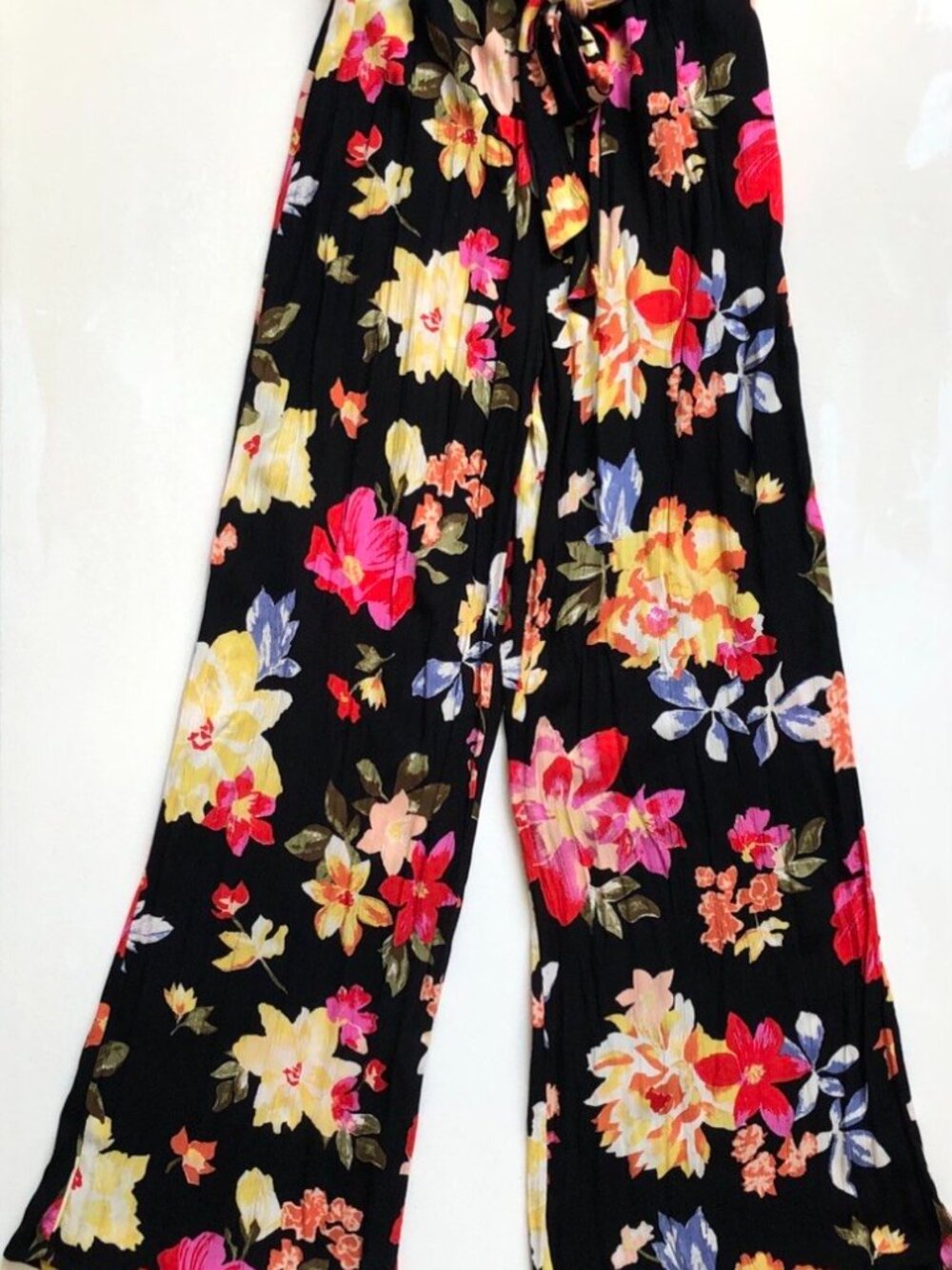 NWT floral pants